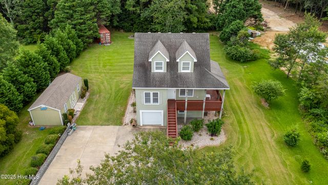 164 Foster Forbes Road, Powells Point, NC 27966