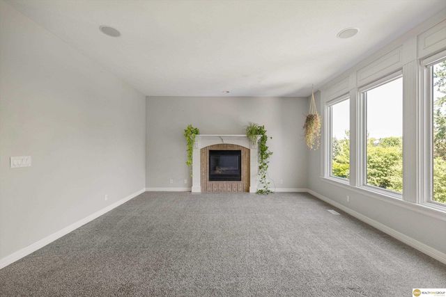 1519 S 192nd Avenue Circle, Omaha, NE 68130