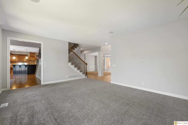 1519 S 192nd Avenue Circle, Omaha, NE 68130