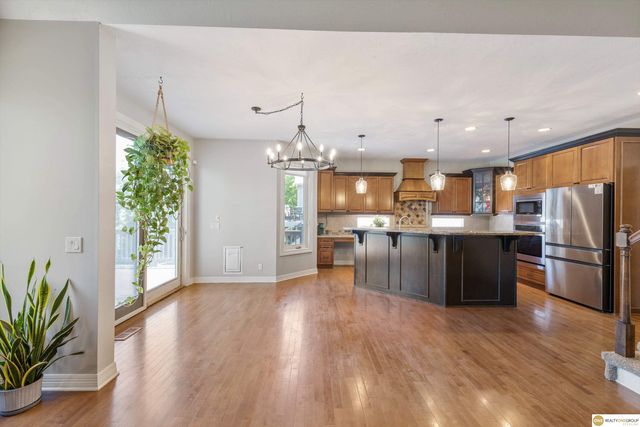 1519 S 192nd Avenue Circle, Omaha, NE 68130