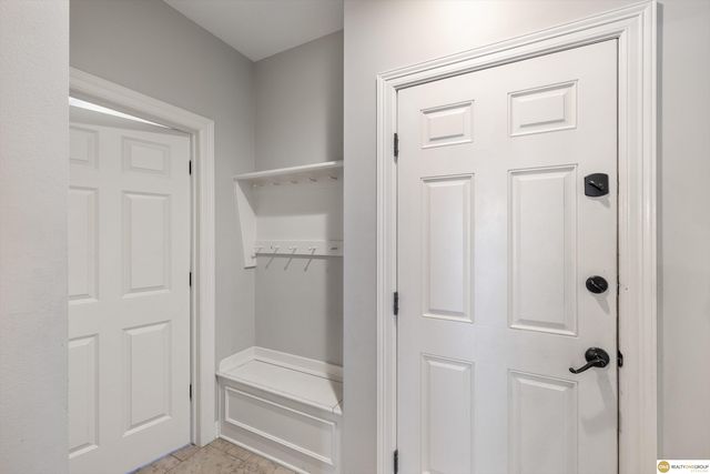 1519 S 192nd Avenue Circle, Omaha, NE 68130