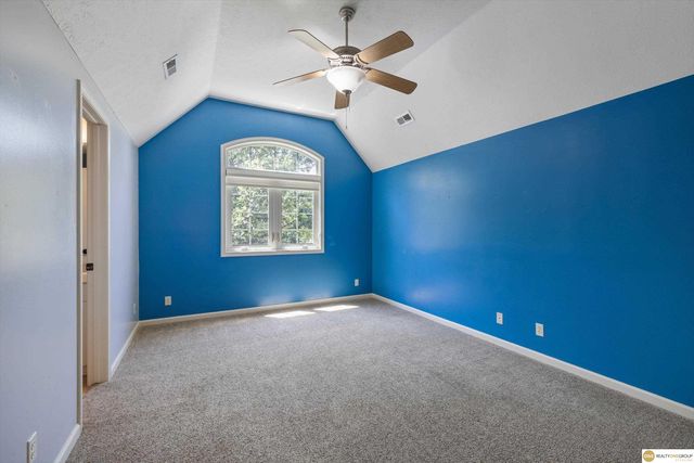 1519 S 192nd Avenue Circle, Omaha, NE 68130