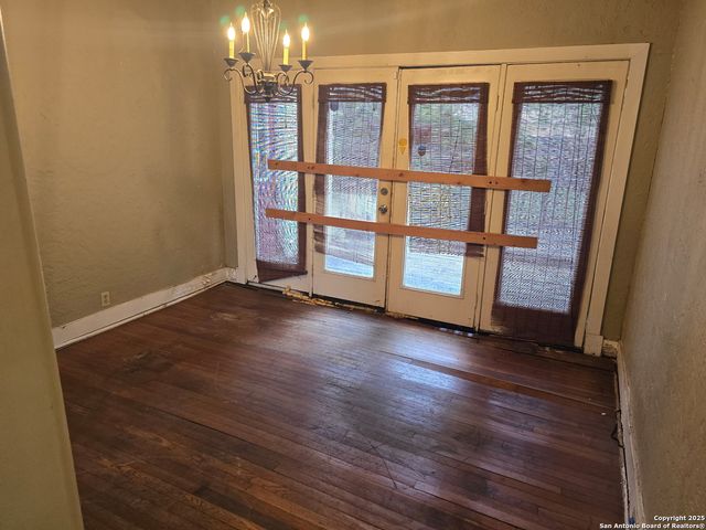 1643 rosewood, San Antonio, TX 78201