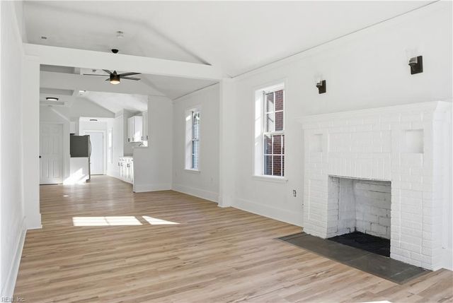 146 Pear AVE, Hampton, VA 23661