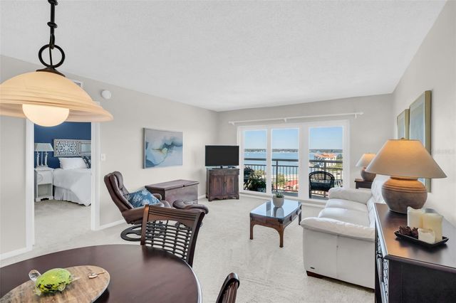 4900 BRITTANY DRIVE S 1405, St Petersburg, FL 33715