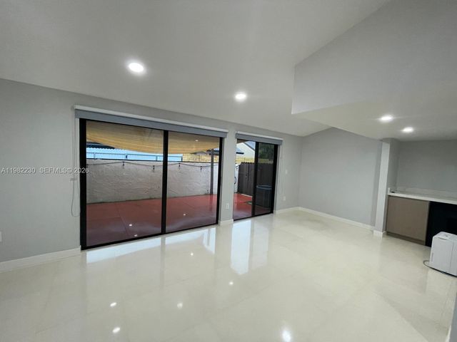 7021 SW 105th Ct 7021, Miami, FL 33173