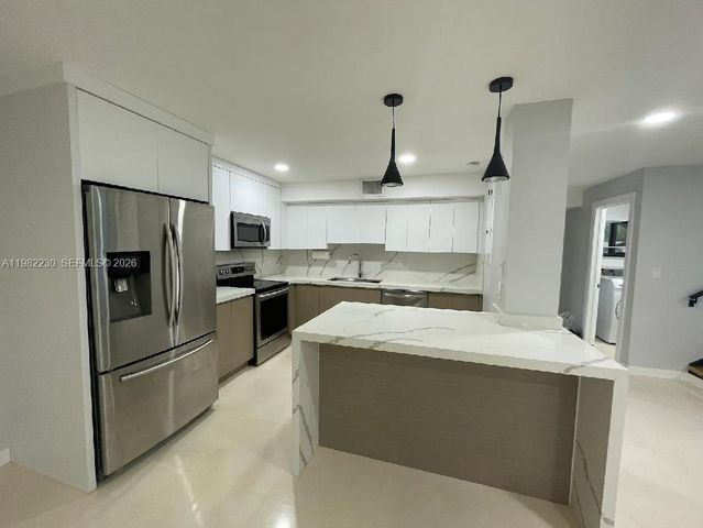 7021 SW 105th Ct 7021, Miami, FL 33173