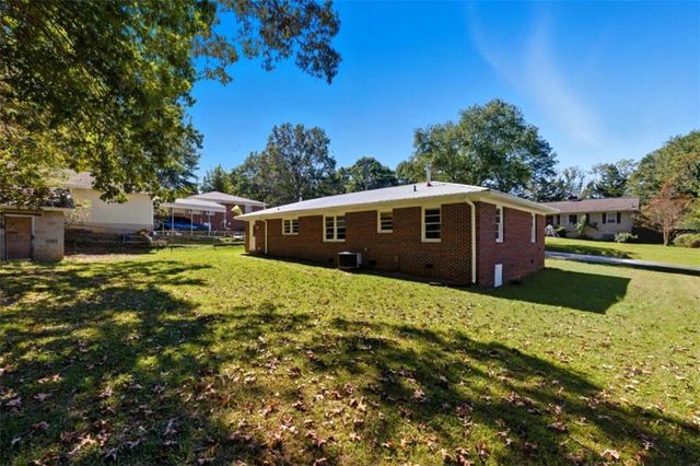 229 Hilltop Lane, Toccoa, GA 30577