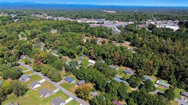 229 Hilltop Lane, Toccoa, GA 30577