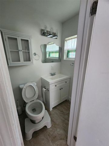 2307 N HASTINGS STREET, Orlando, FL 32808