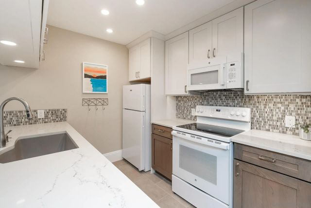 10737 San Diego Mission 110, San Diego, CA 92108