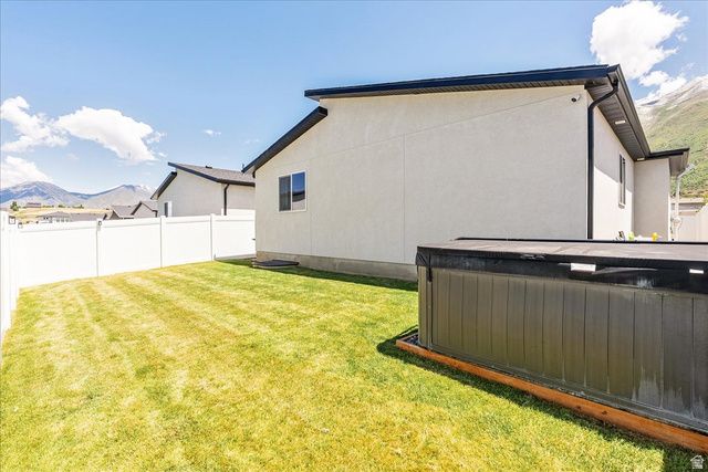 3916 S SAGE WOOD AVE, Mapleton, UT 84664