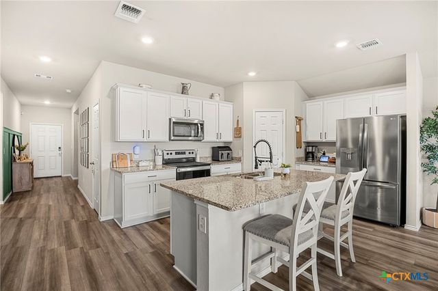 2346 Aylesbury Drive, Copperas Cove, TX 76522