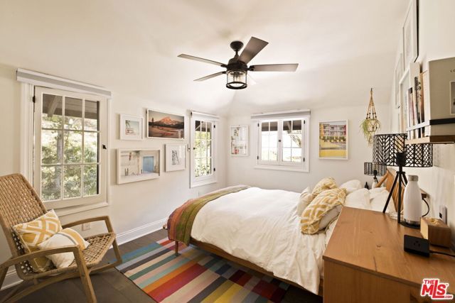 5860 Carolus Drive, Los Angeles, CA 90068