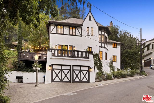 5860 Carolus Drive, Los Angeles, CA 90068