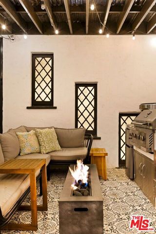 5860 Carolus Drive, Los Angeles, CA 90068