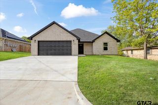 1509 W 10th St., Mt Pleasant, TX 75455
