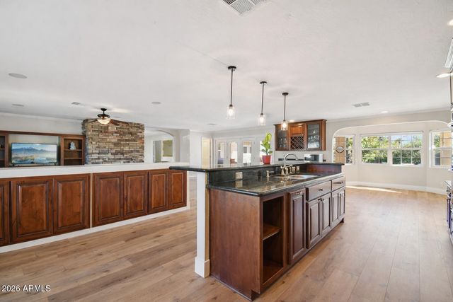 235 E ESTERO Lane, Litchfield Park, AZ 85340