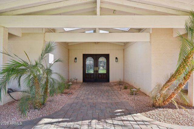 235 E ESTERO Lane, Litchfield Park, AZ 85340