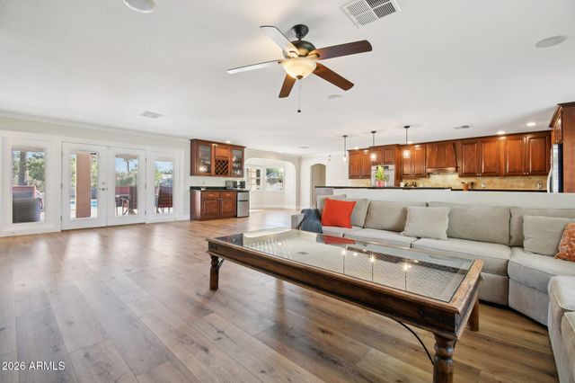 235 E ESTERO Lane, Litchfield Park, AZ 85340