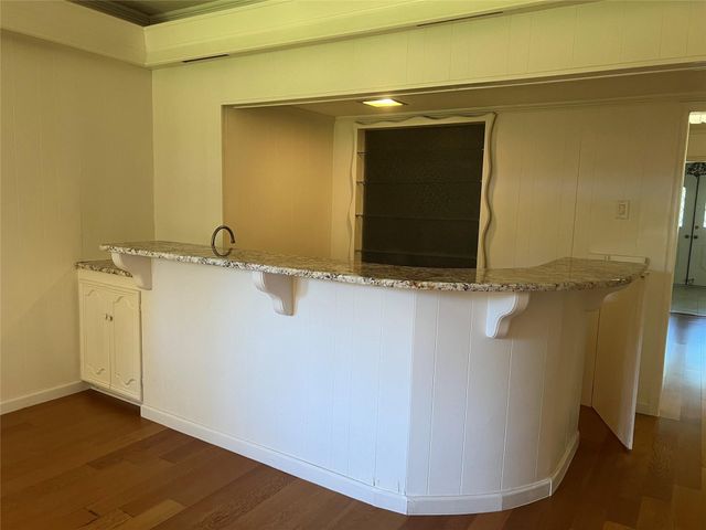 7135 Blairview Drive, Dallas, TX 75230