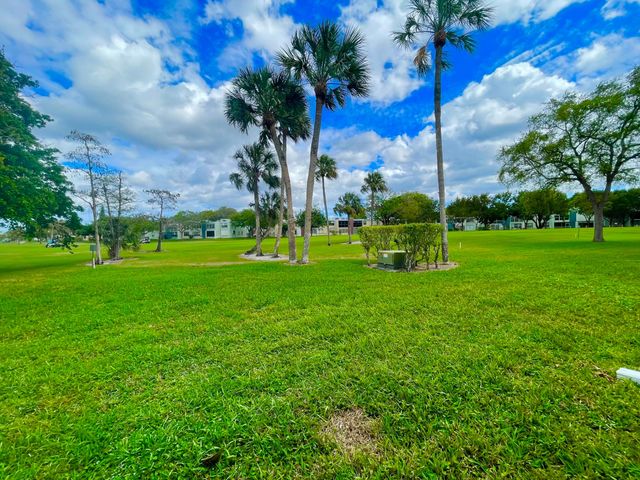 7460 NW 18th Street 104, Margate, FL 33063