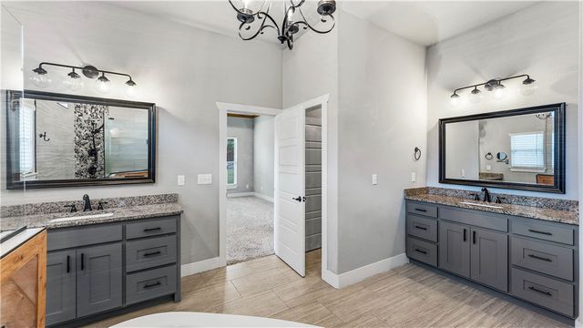 3760 Bitterroot Street, Bentonville, AR 72712
