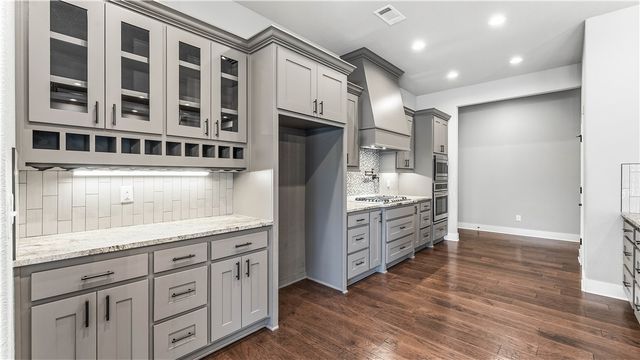 3760 Bitterroot Street, Bentonville, AR 72712