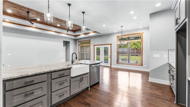 3760 Bitterroot Street, Bentonville, AR 72712