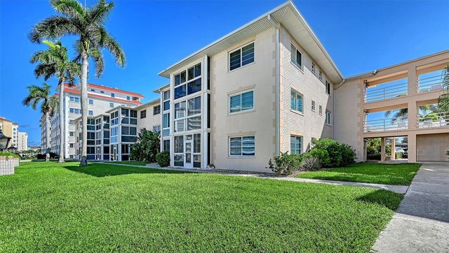 200 THE ESPLANADE N B22, Venice, FL 34285