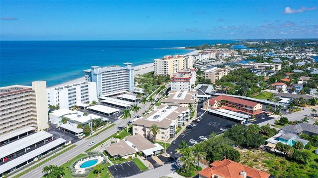 200 THE ESPLANADE N B22, Venice, FL 34285