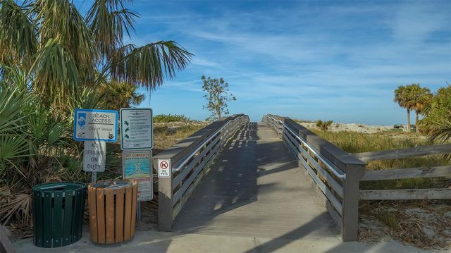 200 THE ESPLANADE N B22, Venice, FL 34285