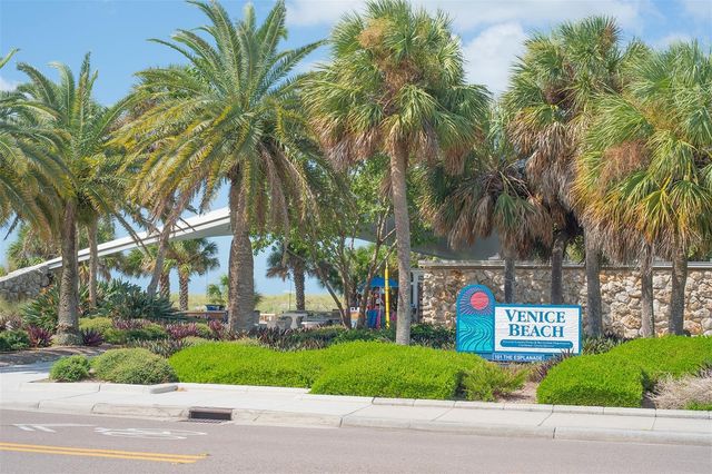 200 THE ESPLANADE N B22, Venice, FL 34285