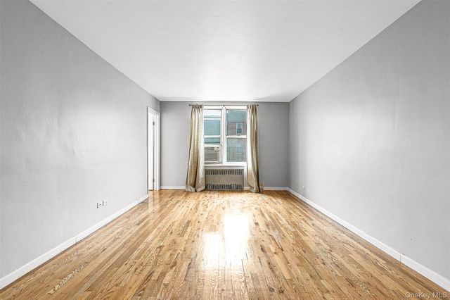 67-30 Clyde Street 6W, Forest Hills, NY 11375