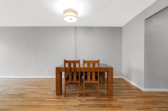 67-30 Clyde Street 6W, Forest Hills, NY 11375