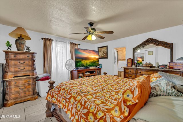 11749 SOCORRO Road, Socorro, TX 79927