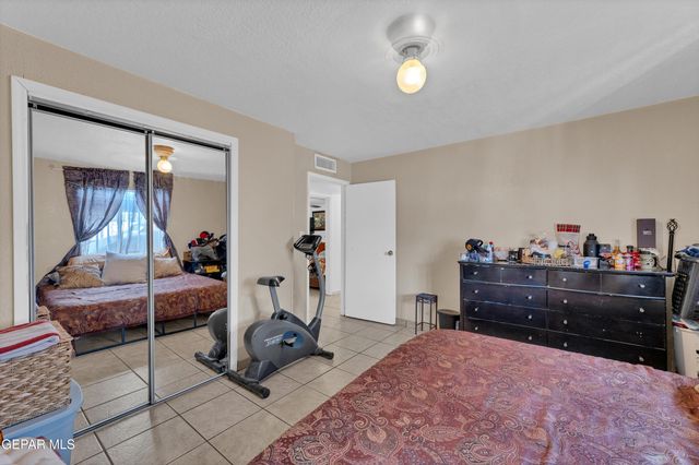11749 SOCORRO Road, Socorro, TX 79927