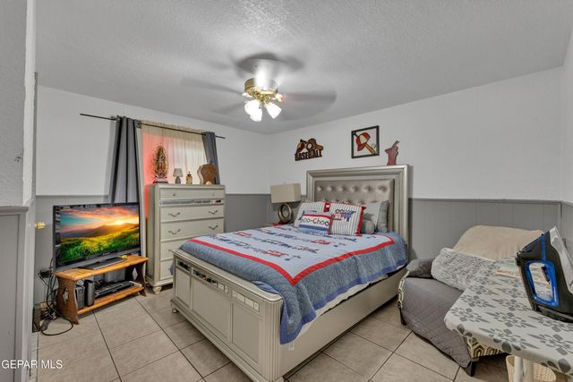 11749 SOCORRO Road, Socorro, TX 79927