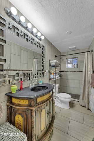 11749 SOCORRO Road, Socorro, TX 79927