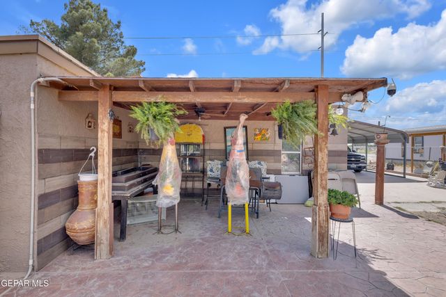 11749 SOCORRO Road, Socorro, TX 79927