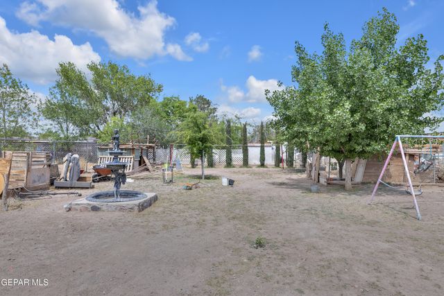 11749 SOCORRO Road, Socorro, TX 79927