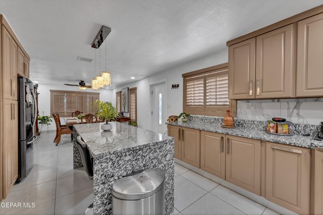11749 SOCORRO Road, Socorro, TX 79927
