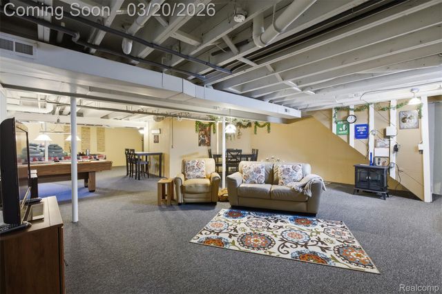 42925 N Hampton Drive, Sterling Heights, MI 48314