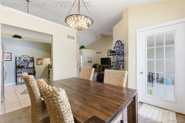 42925 N Hampton Drive, Sterling Heights, MI 48314