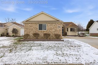 42925 N Hampton Drive, Sterling Heights, MI 48314