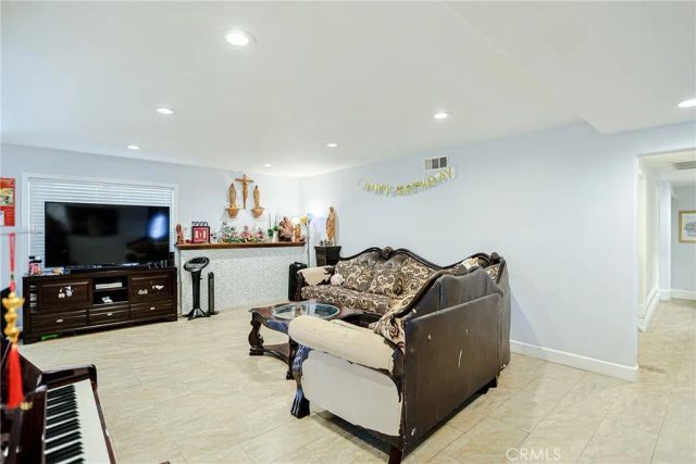 13401 Laux Circle, Garden Grove, CA 92840