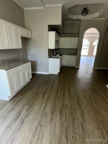 206 Davors Drive, Montgomery, AL 36109