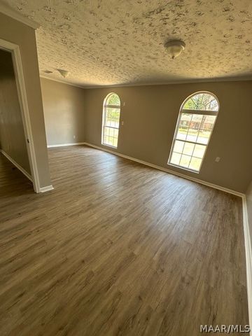 206 Davors Drive, Montgomery, AL 36109
