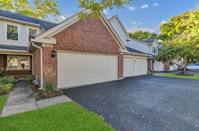 2116 Glasgow Court 2116, Hanover Park, IL 60133