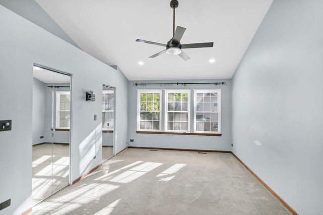 2116 Glasgow Court 2116, Hanover Park, IL 60133